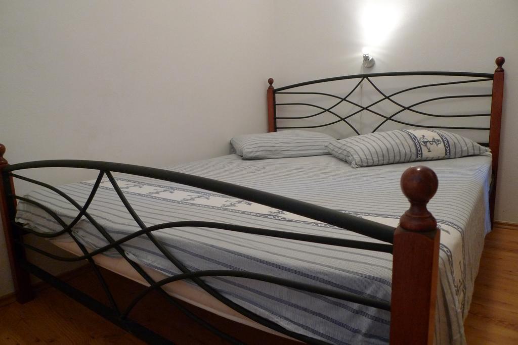 Apartment Chupa Korcula Town Bagian luar foto