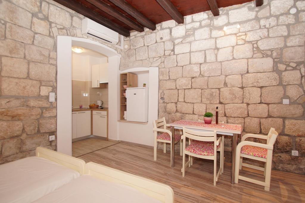 Apartment Chupa Korcula Town Bagian luar foto