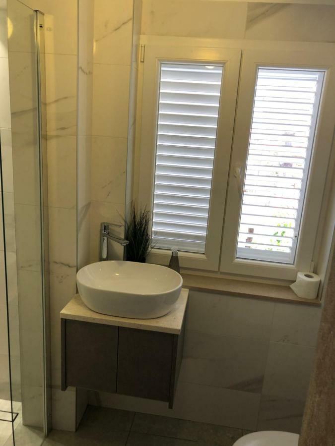 Apartment Chupa Korcula Town Bagian luar foto